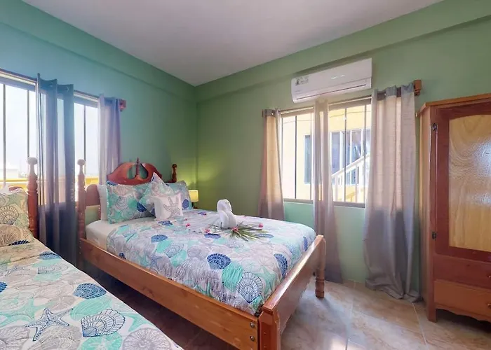 Apartment Hanna #9 At Laguna San Pedro (Ambergris Caye)